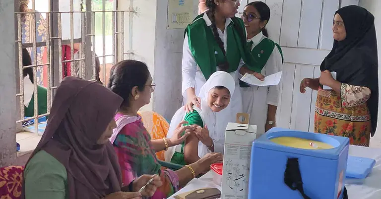 টিকা প্রদান কার্যক্রম